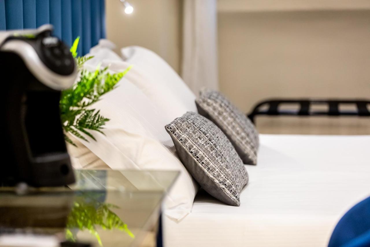 Suites 44 - Guesthouse Rome Bagian luar foto