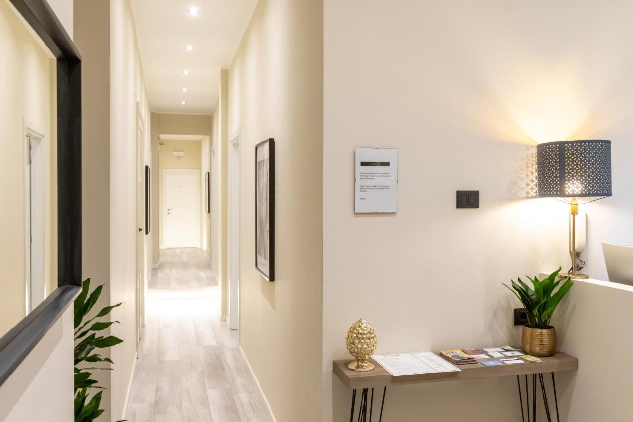 Suites 44 - Guesthouse Rome Bagian luar foto